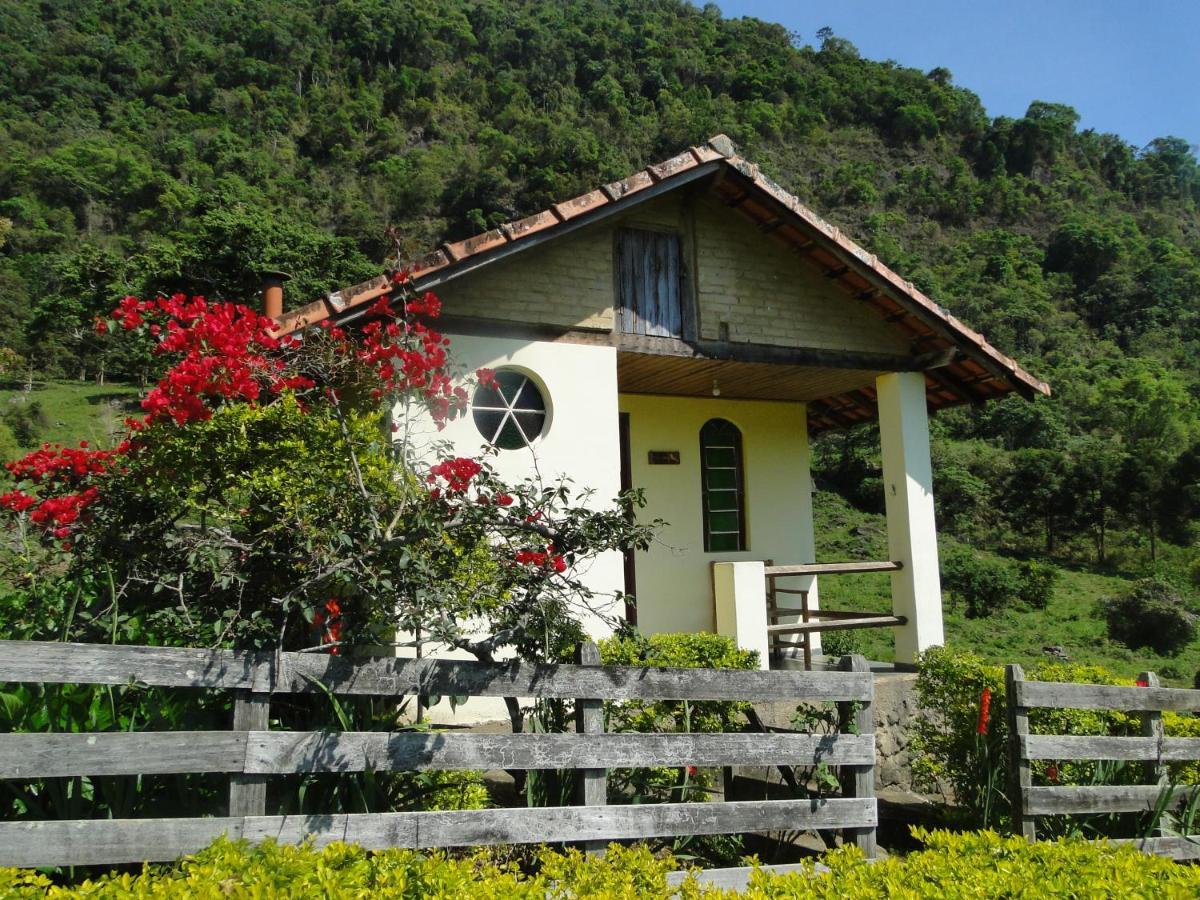 Hotel Pousada Pé da Mata Aiuruoca Esterno foto